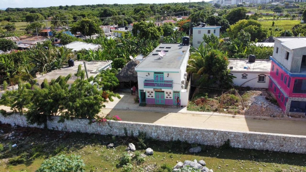 Hostal Johnnier Macao Punta Cana Ngoại thất bức ảnh