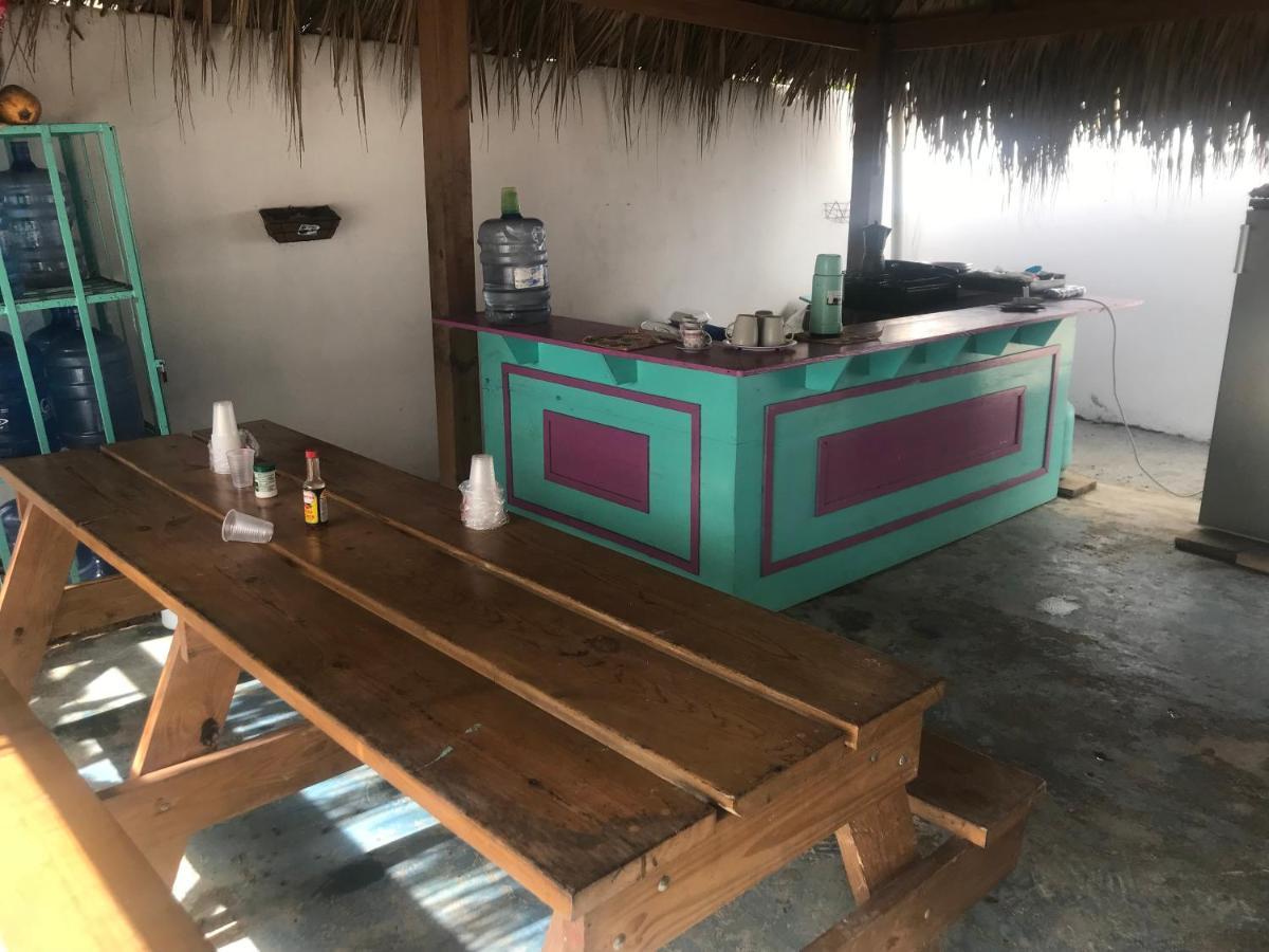 Hostal Johnnier Macao Punta Cana Ngoại thất bức ảnh