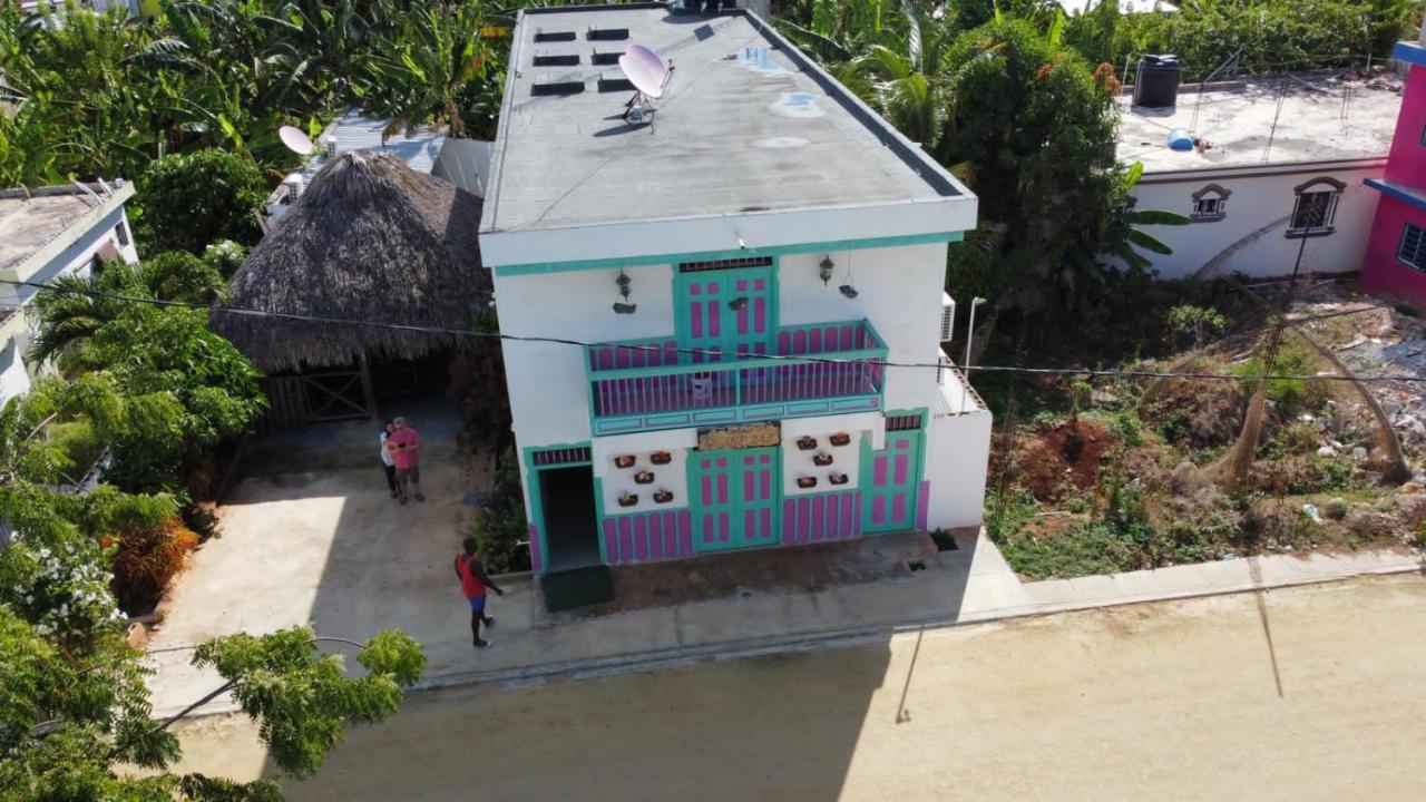 Hostal Johnnier Macao Punta Cana Ngoại thất bức ảnh