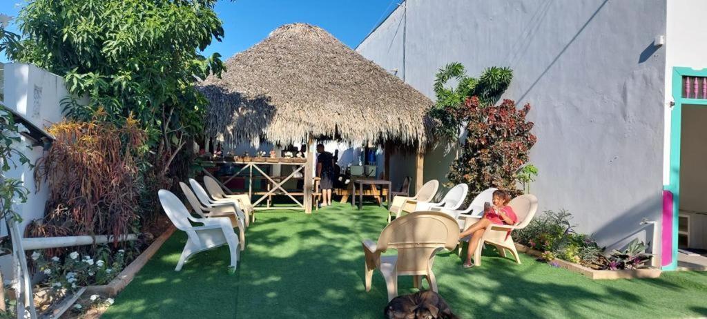 Hostal Johnnier Macao Punta Cana Ngoại thất bức ảnh
