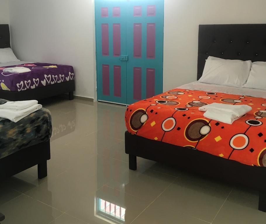 Hostal Johnnier Macao Punta Cana Ngoại thất bức ảnh